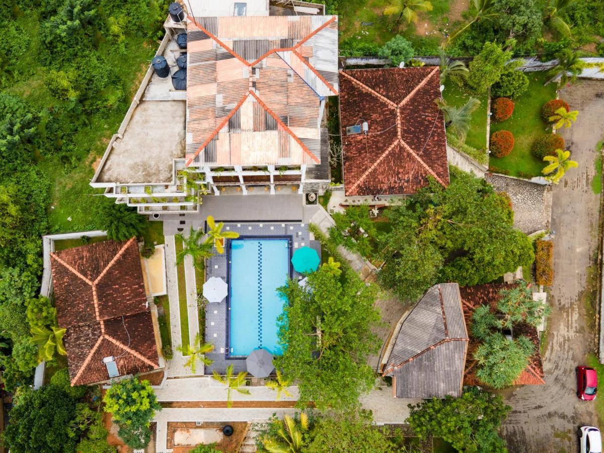 Fort Edge Retreat Unawatuna Bagian luar foto