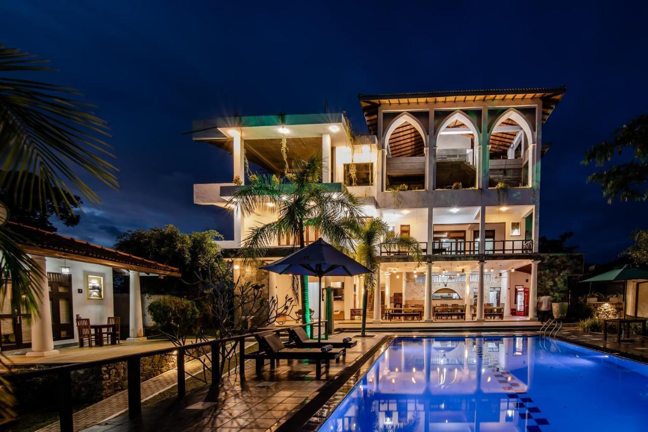 Fort Edge Retreat Unawatuna Bagian luar foto