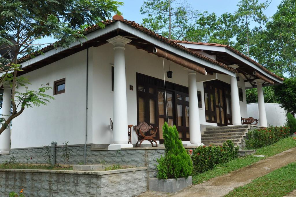 Fort Edge Retreat Unawatuna Bagian luar foto
