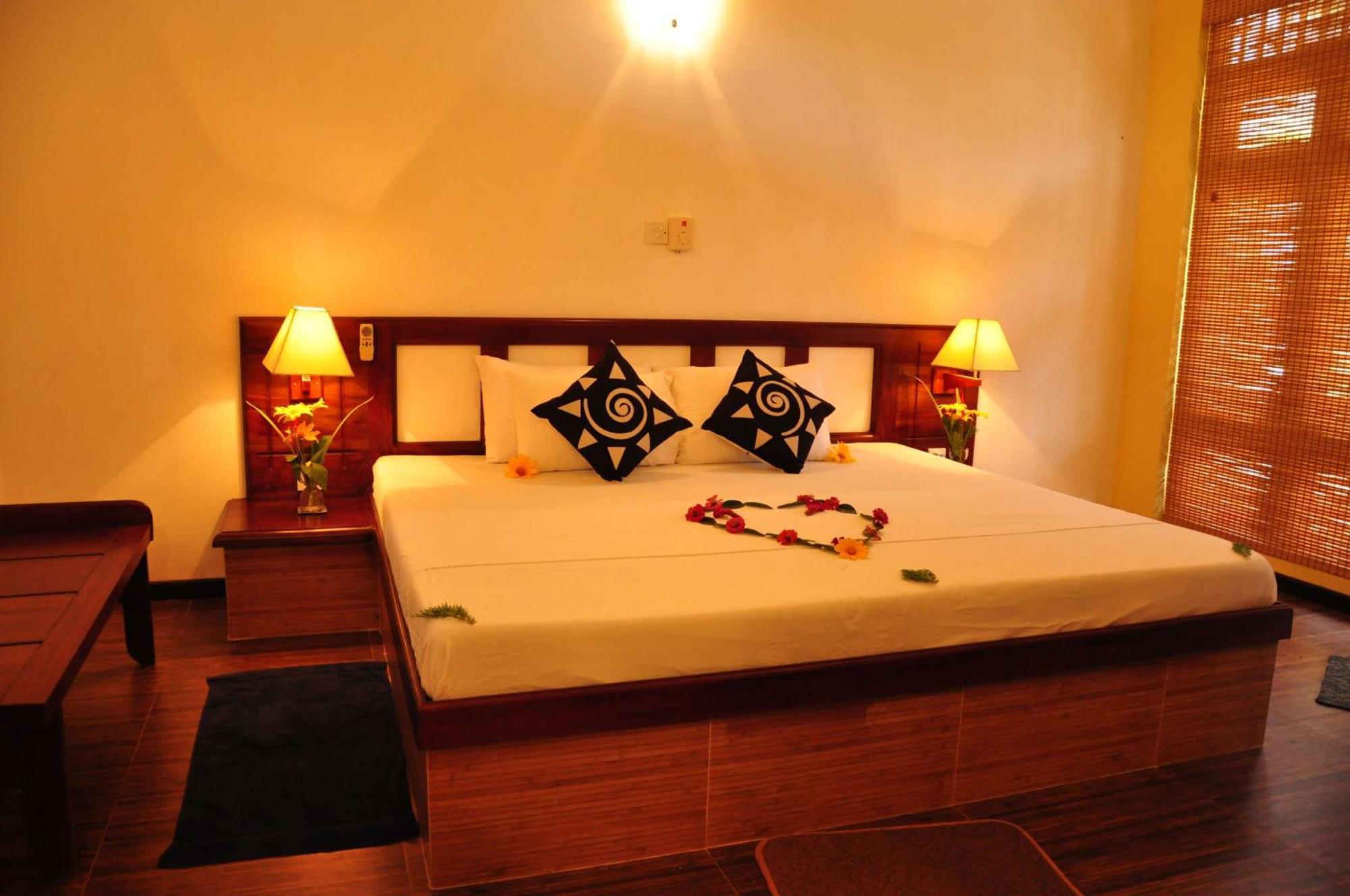 Fort Edge Retreat Unawatuna Bagian luar foto