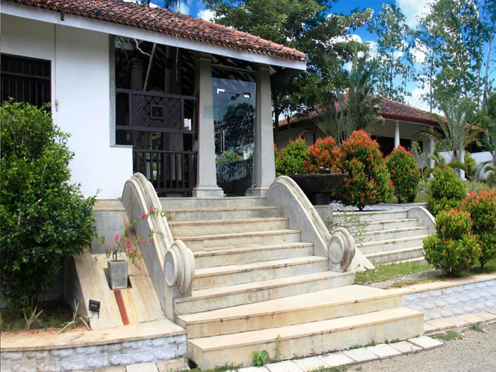 Fort Edge Retreat Unawatuna Bagian luar foto