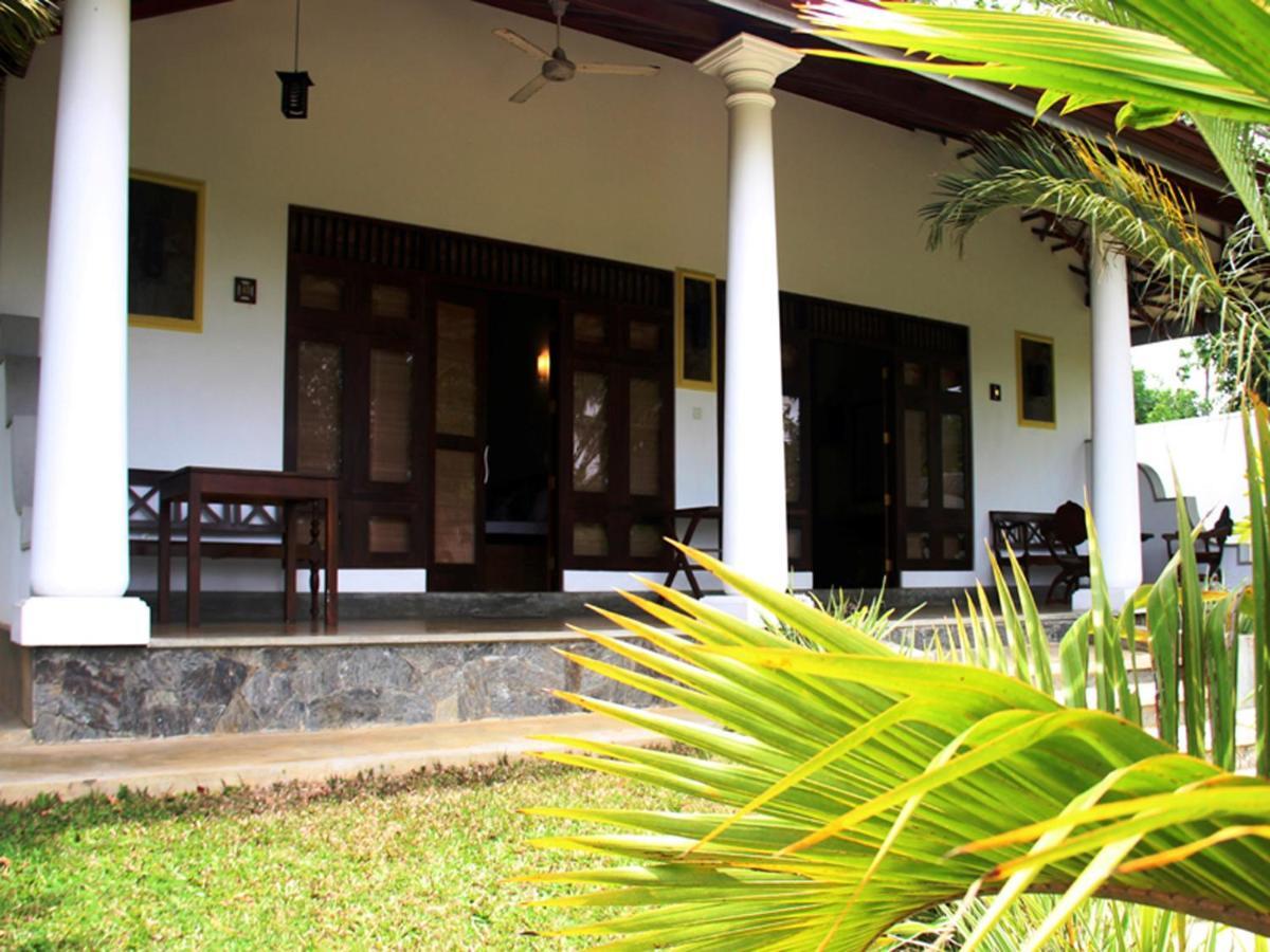 Fort Edge Retreat Unawatuna Bagian luar foto