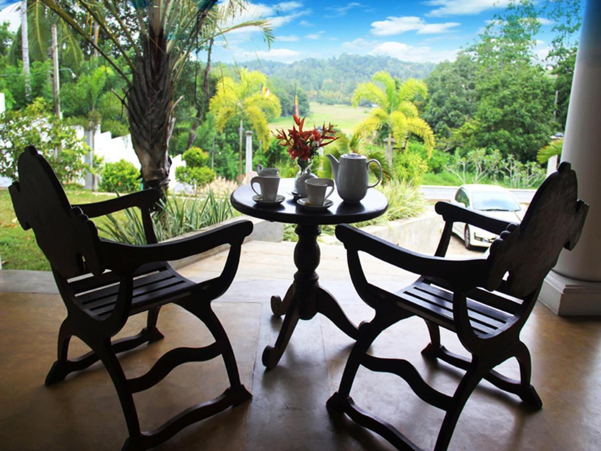 Fort Edge Retreat Unawatuna Bagian luar foto